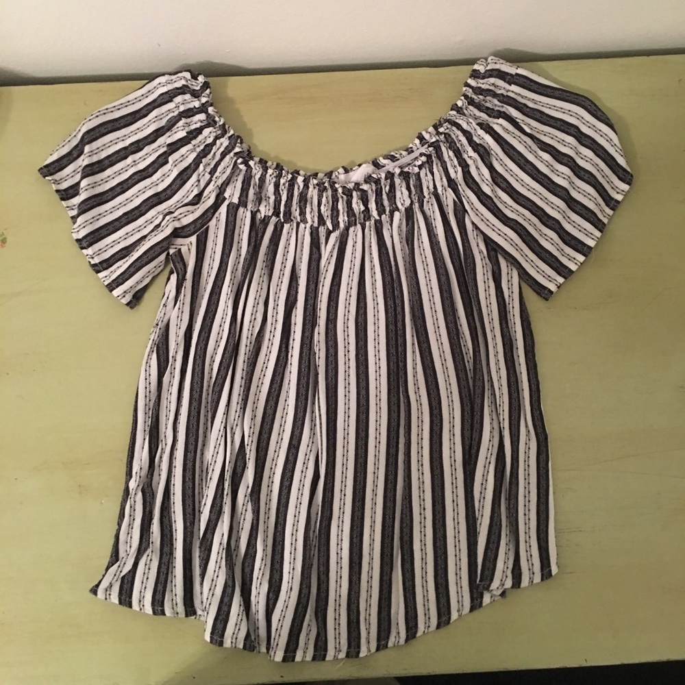 off the shoulder shirt